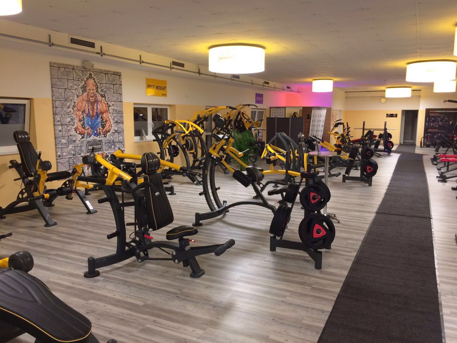 HappyFit Losheim Studio